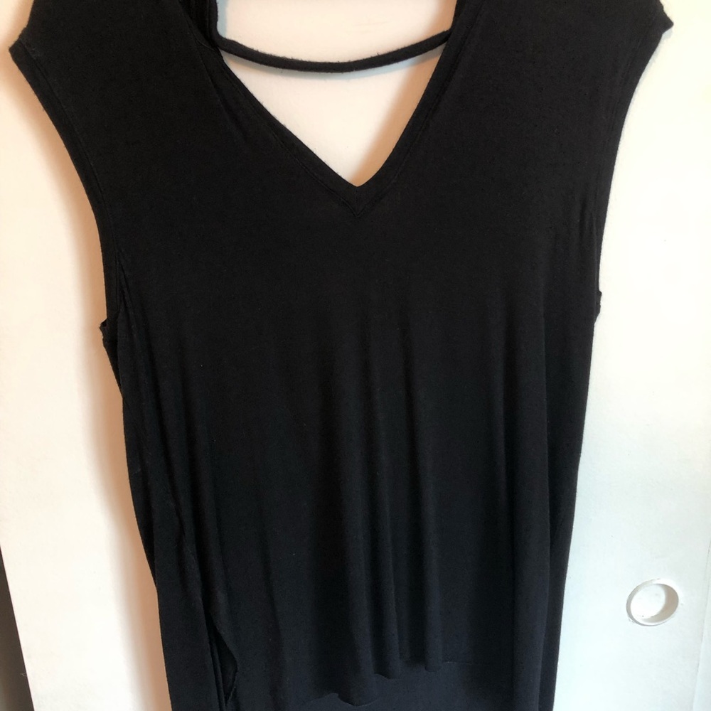 Bailey 44 Black Sleeveless V-Neck Top